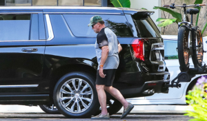 Arnold Schwarzenegger Gets a Sunburn